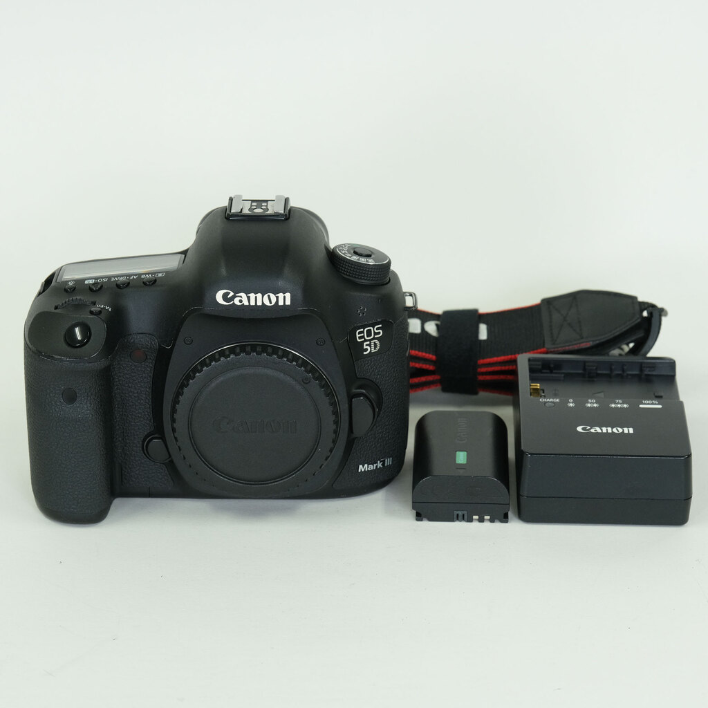 Canon EOS 5D Mark III