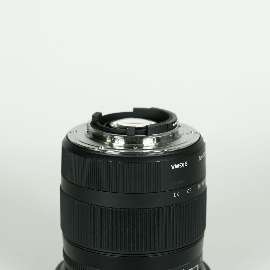 SIGMA 17-70mm F2.8-4 DC MACRO OS HSM | Contemporary [ニコンF用]