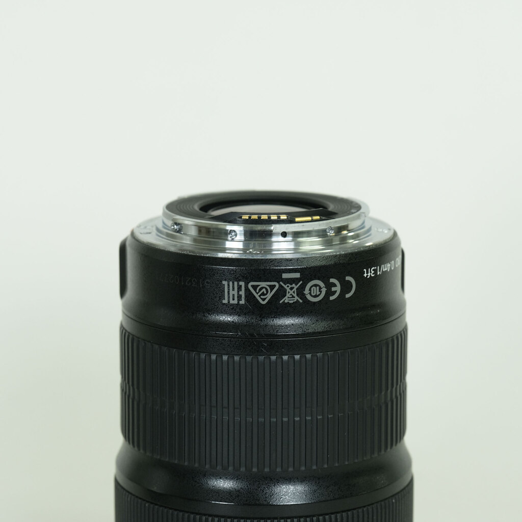 Canon EF24-105mm F3.5-5.6 IS STM Canon EF24-105mm F3.5-5.6 IS STM