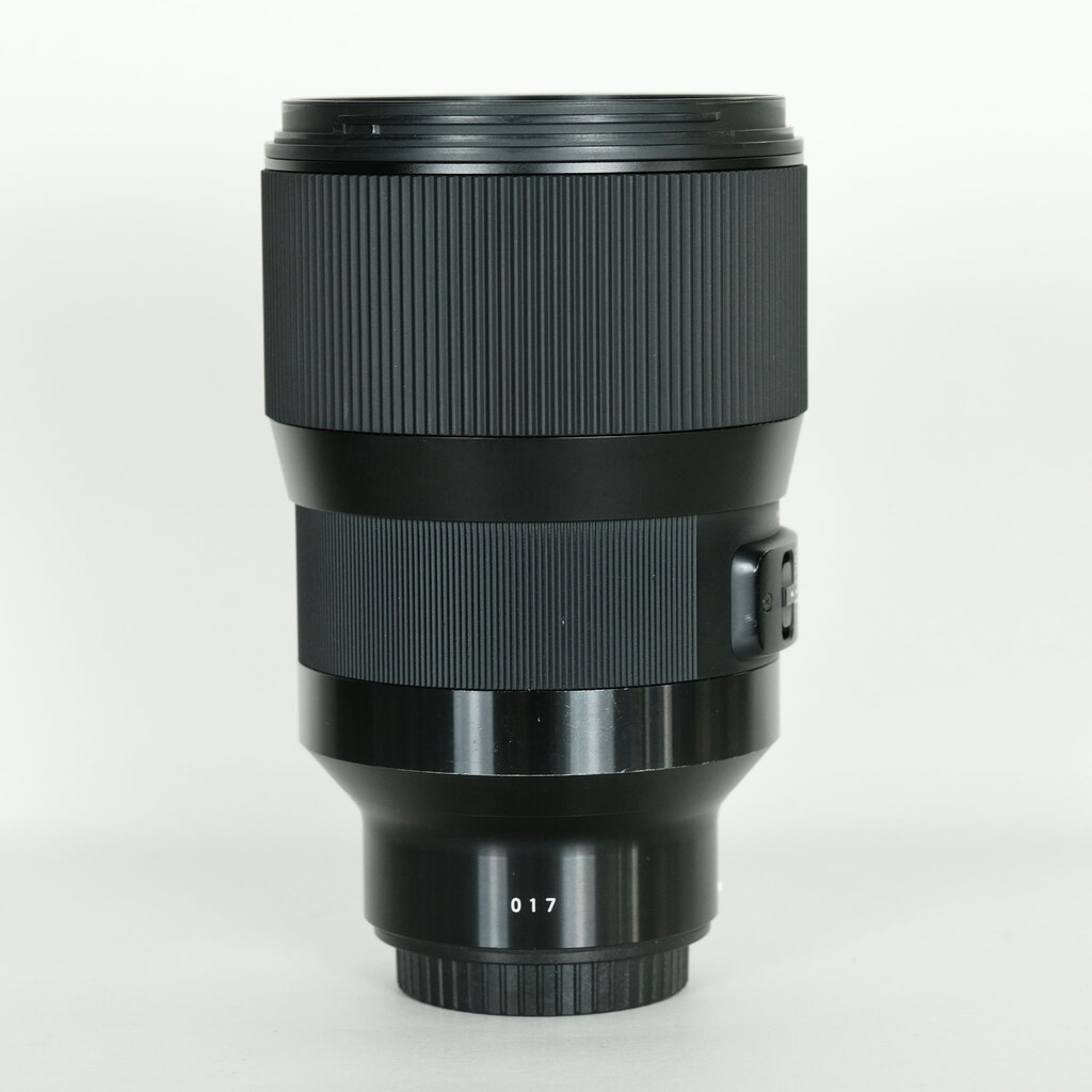 SIGMA Art 135mm F1.8 DG HSM  (ソニーE用)