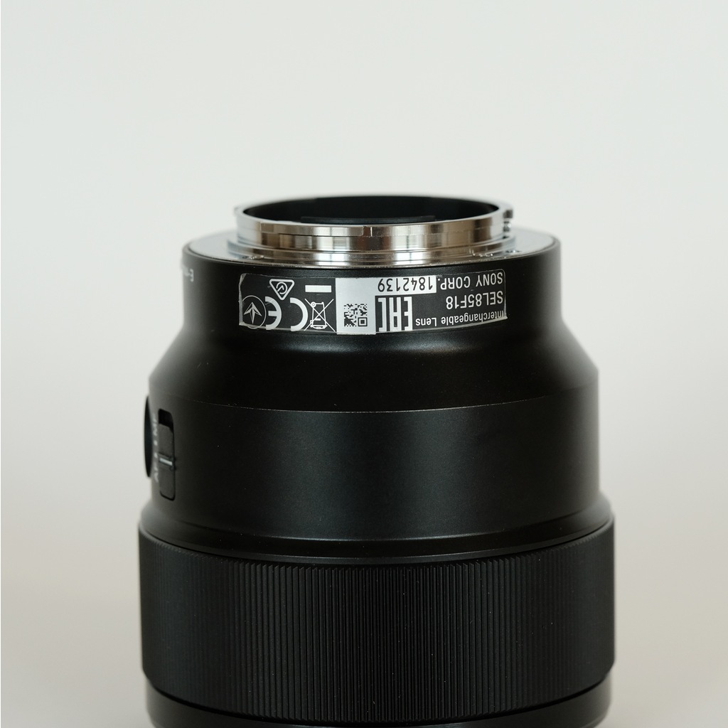 SONY FE 85mm F1.8 SEL85F18