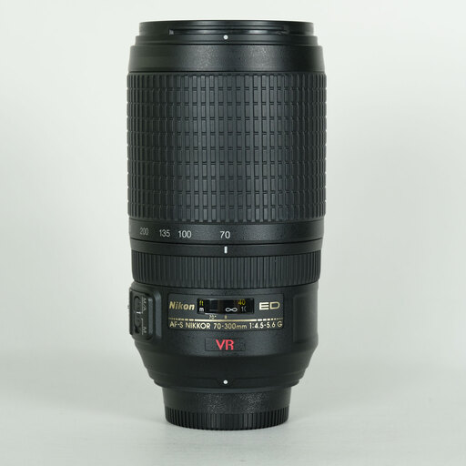 Nikon AF-S VR Zoom-Nikkor 70-300mm F4.5-5.6G IF-ED