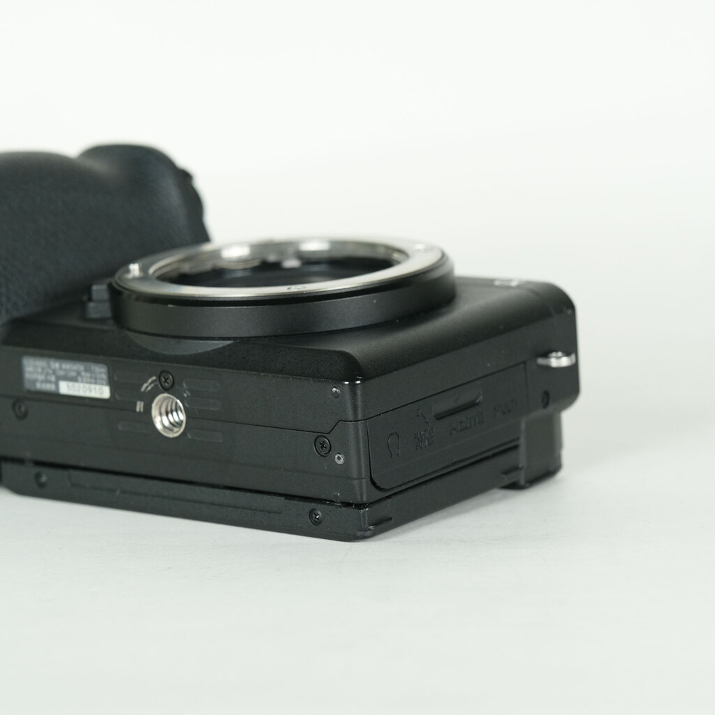 SONY α6600（ILCE-6600）の出品 | ONE SCENE（ワンシーン）