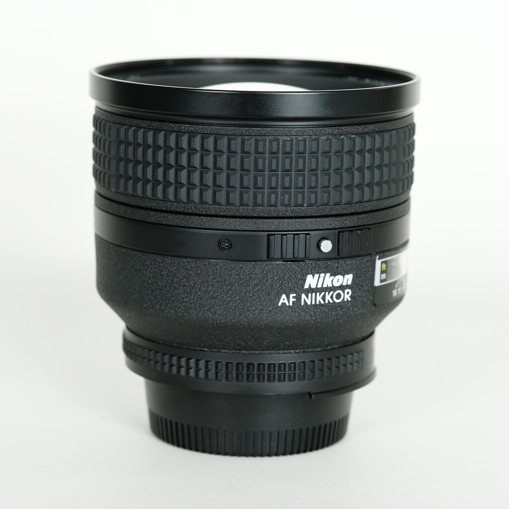 Nikon Ai AF Nikkor 85mm F1.4D IF