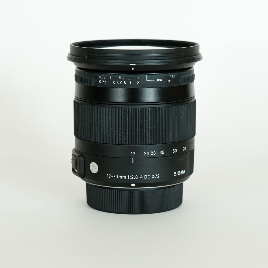 SIGMA 17-70mm F2.8-4 DC MACRO OS HSM | Contemporary [ニコンF用]の