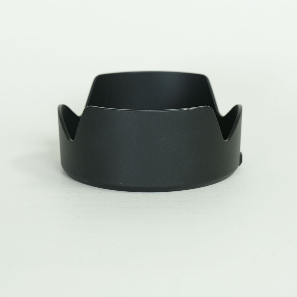 Canon EF-S18-135mm F3.5-5.6 IS USM