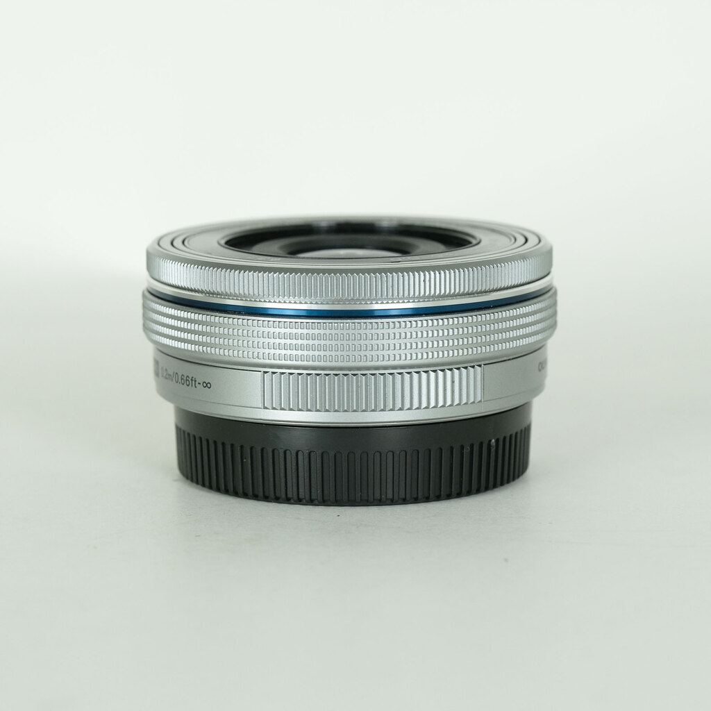 OLYMPUS M.ZUIKO DIGITAL ED 14-42mm F3.5-5.6 EZ シルバー