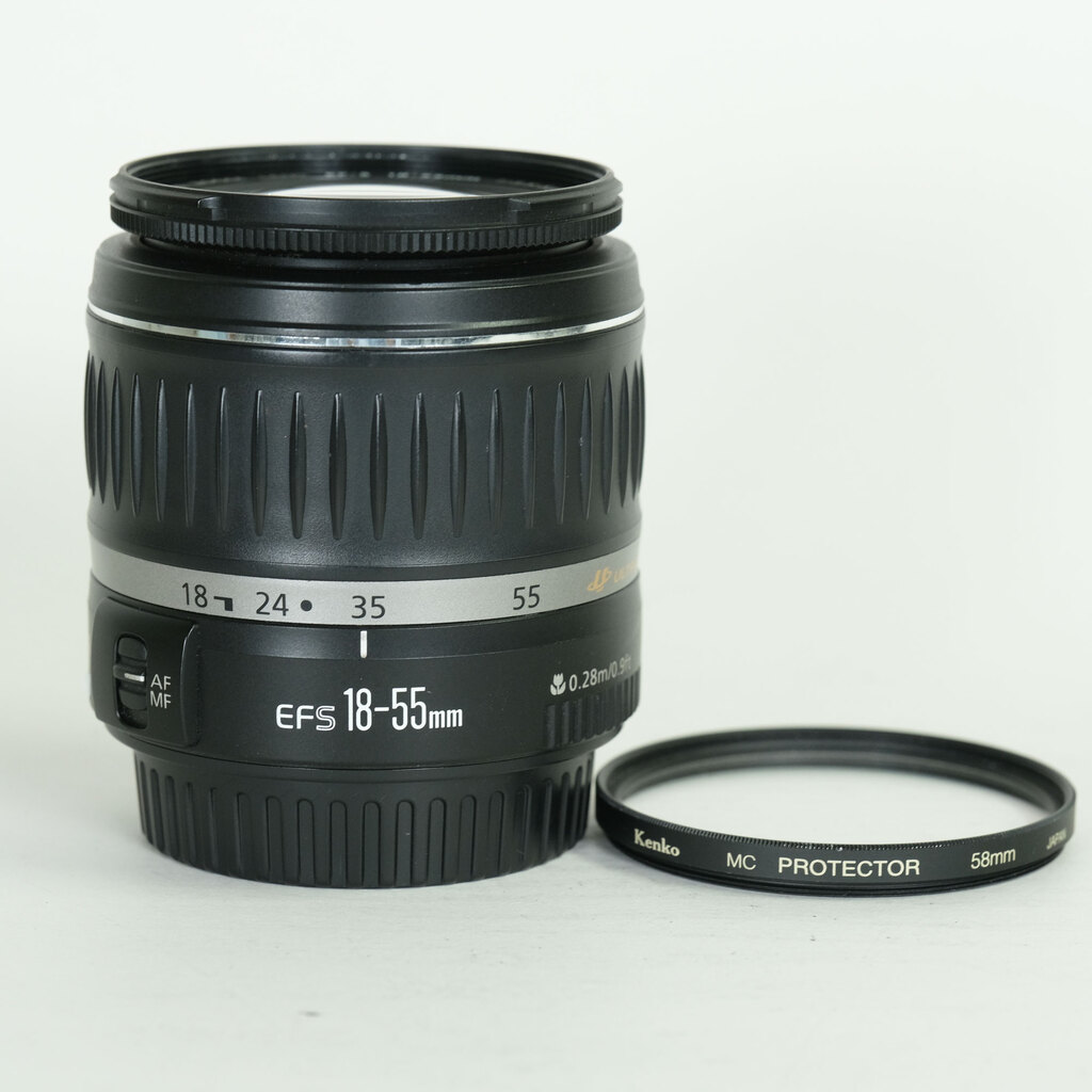 Canon EF-S 18-55mm F3.5-5.6 II USM