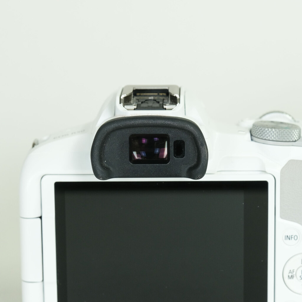 Canon EOS R50 Canon EOS R50