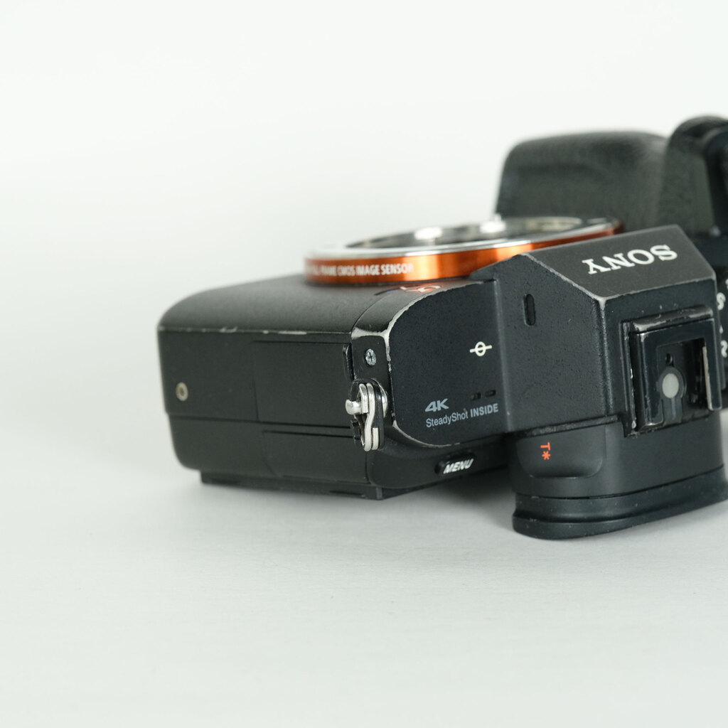 SONY α7S II（ILCE-7SM2）の出品 | ONE SCENE（ワンシーン）