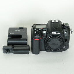 Nikon D7000