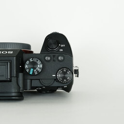 SONY α7 III（ILCE-7M3）