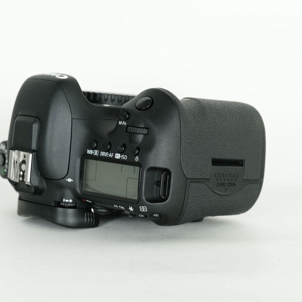 Canon EOS 7D Mark II