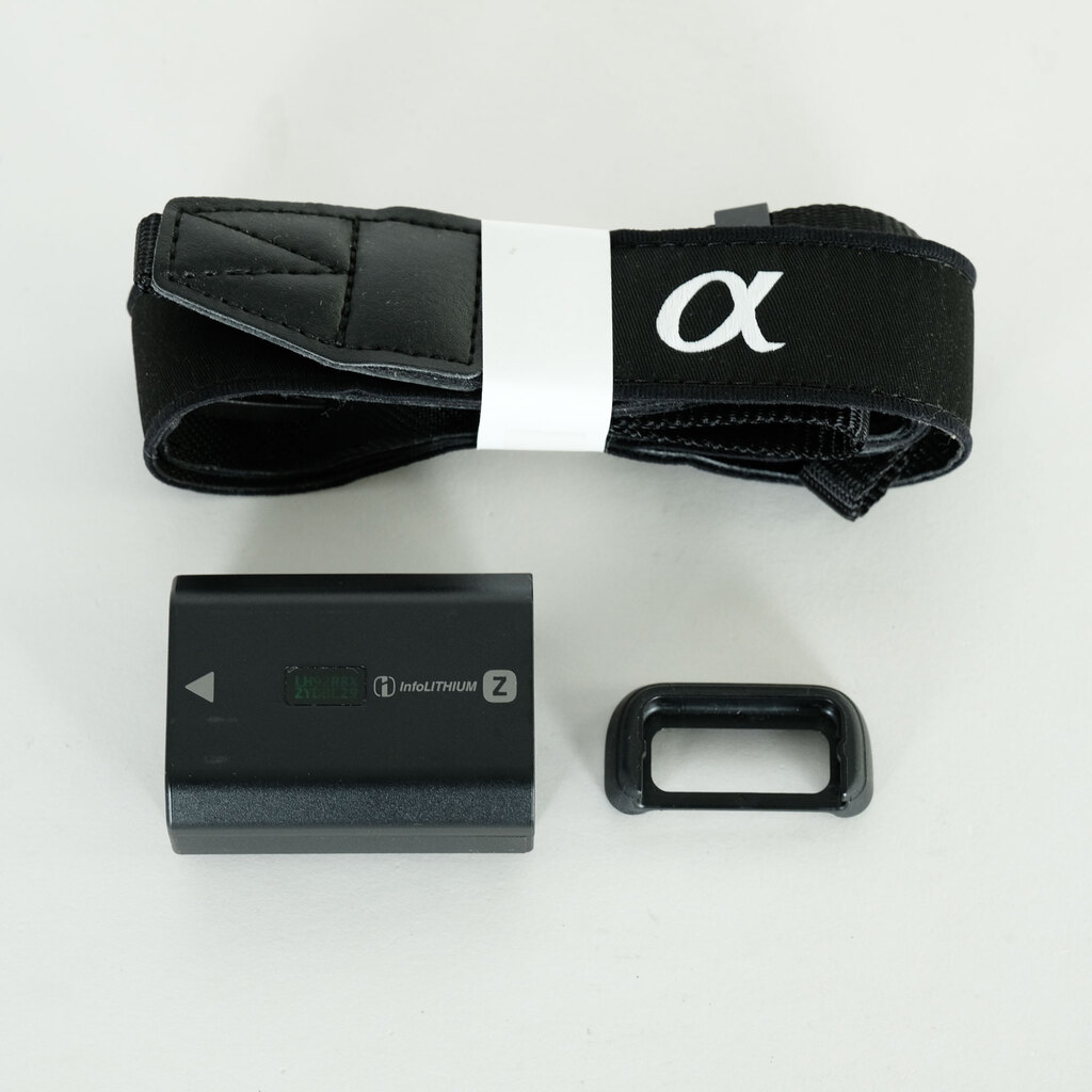 SONY α6700(ILCE-6700) SONY α6700(ILCE-6700)