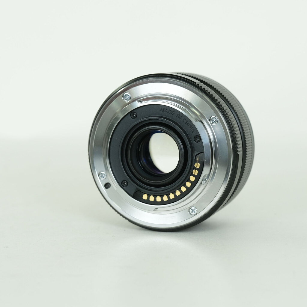 OLYMPUS M.ZUIKO DIGITAL 17mm F1.8