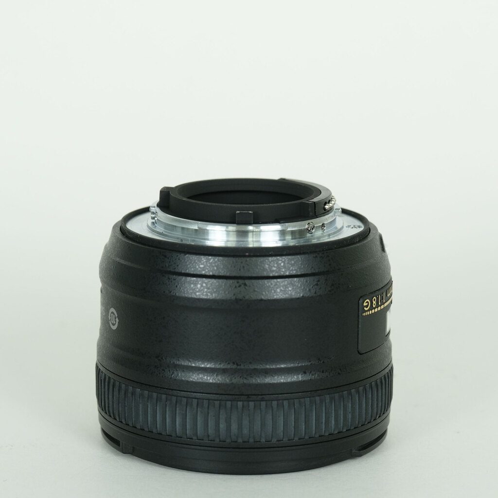 Nikon AF-S NIKKOR 50mm f/1.8G Nikon AF-S NIKKOR 50mm f/1.8G