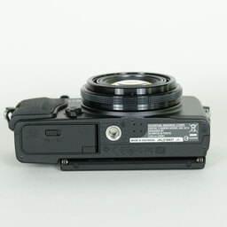 OLYMPUS STYLUS XZ-2 ブラック