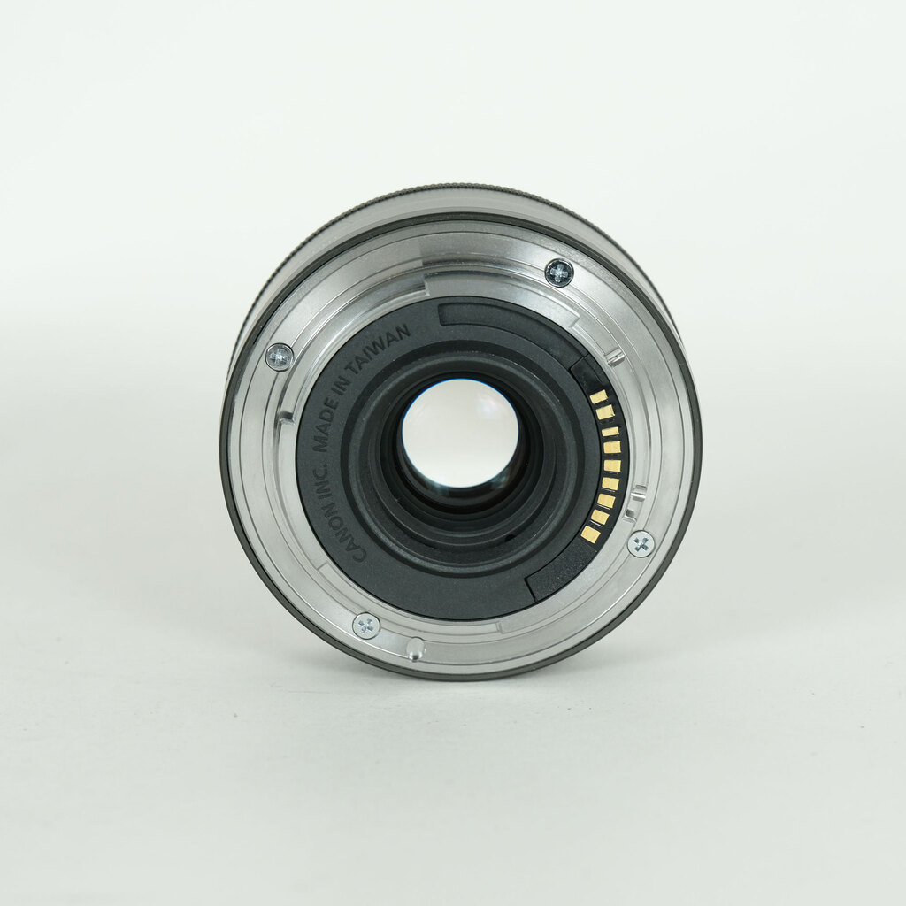 Canon EF-M22mm F2 STM