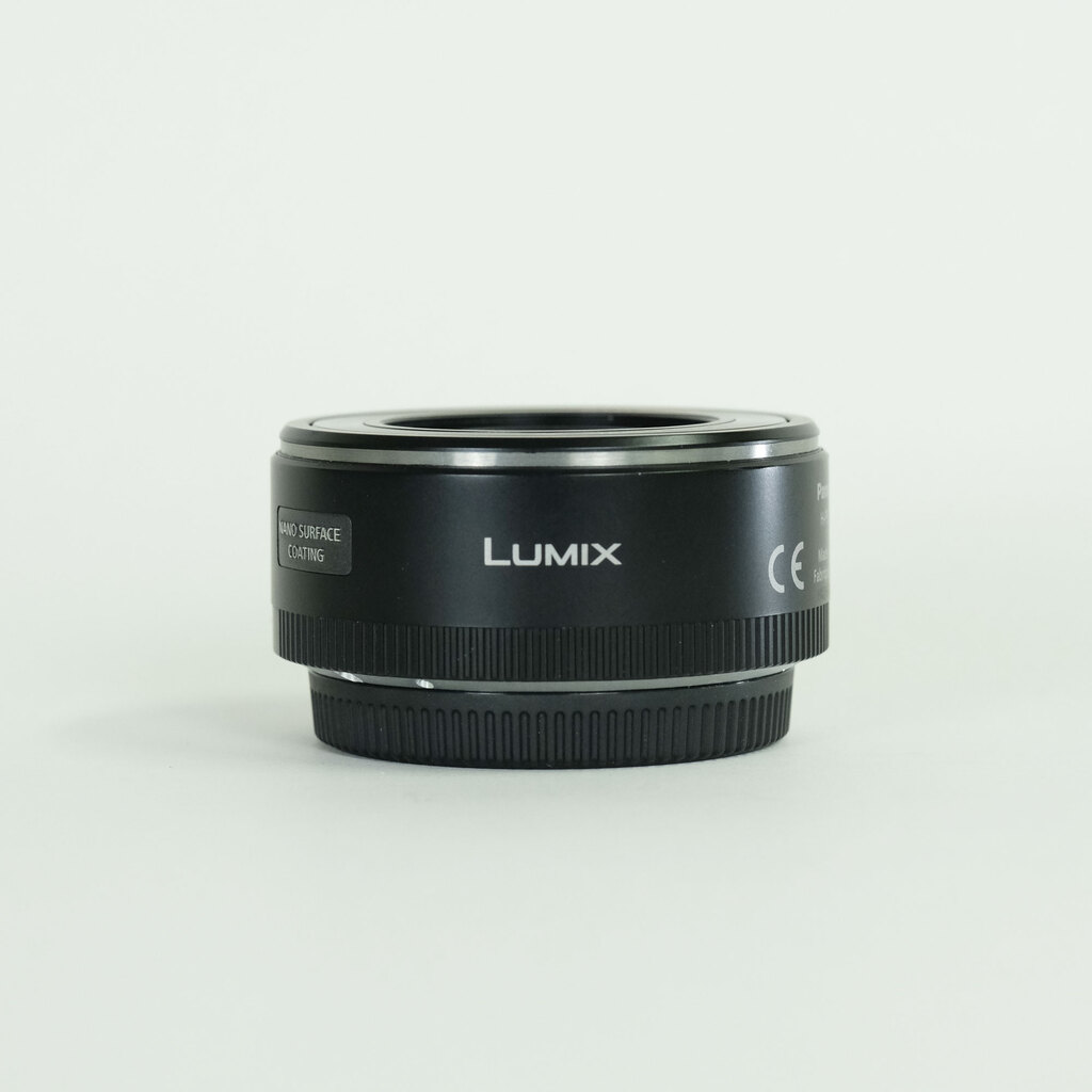 Panasonic LUMIX G X VARIO PZ 14-42mm / F3.5-5.6 ASPH. / POWER O.I.S. Panasonic LUMIX G X VARIO PZ 14-42mm / F3.5-5.6 ASPH. / POWER O.I.S.