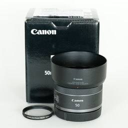 Canon RF50mm F1.8 STM