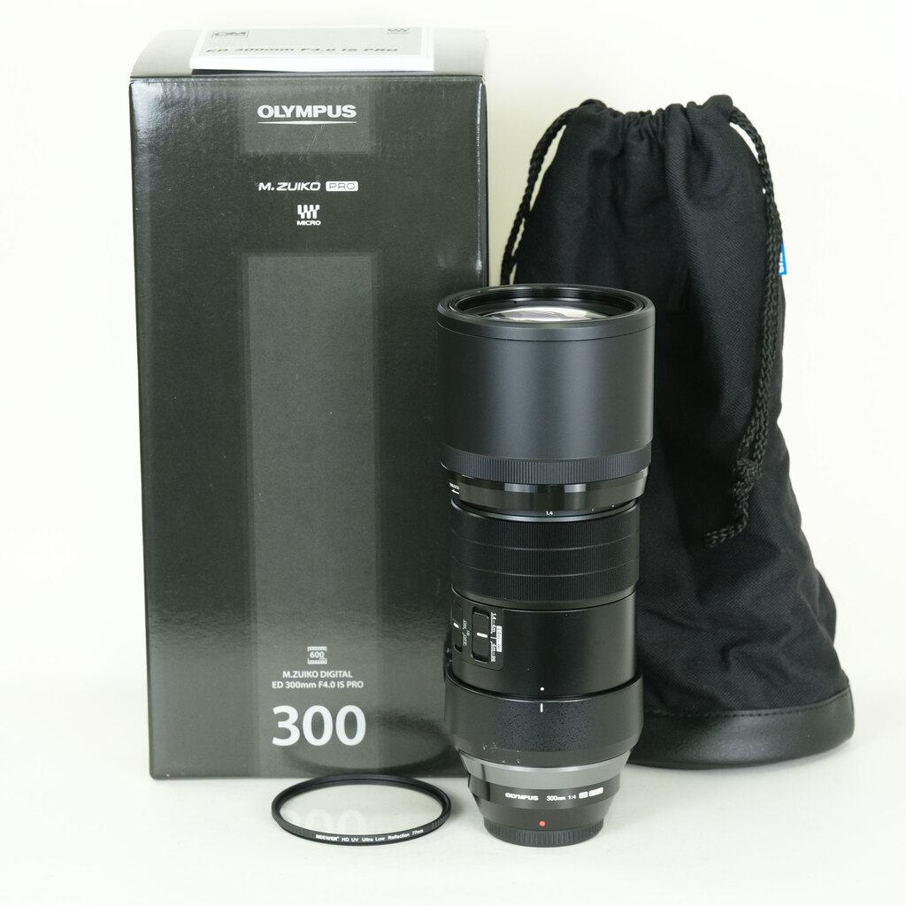 OLYMPUS M.ZUIKO DIGITAL ED 300mm F4.0 IS PRO OLYMPUS M.ZUIKO DIGITAL ED 300mm F4.0 IS PRO