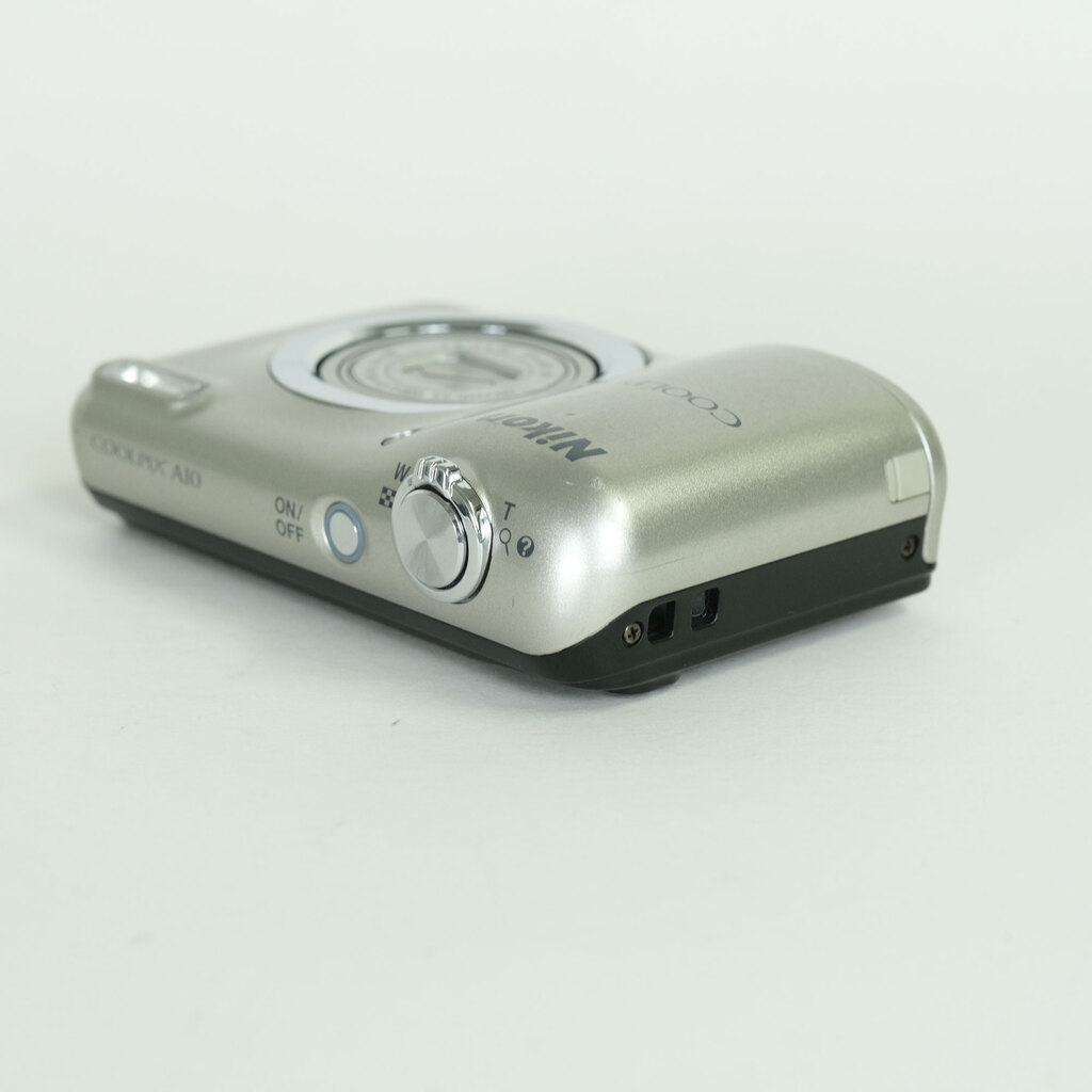 Nikon COOLPIX A10 シルバー