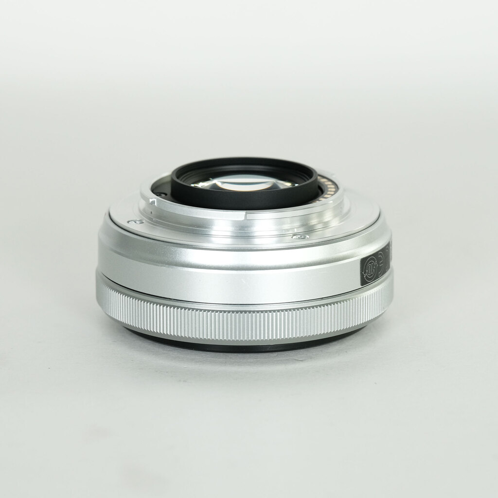 FUJIFILM XF27mm F2.8 シルバー