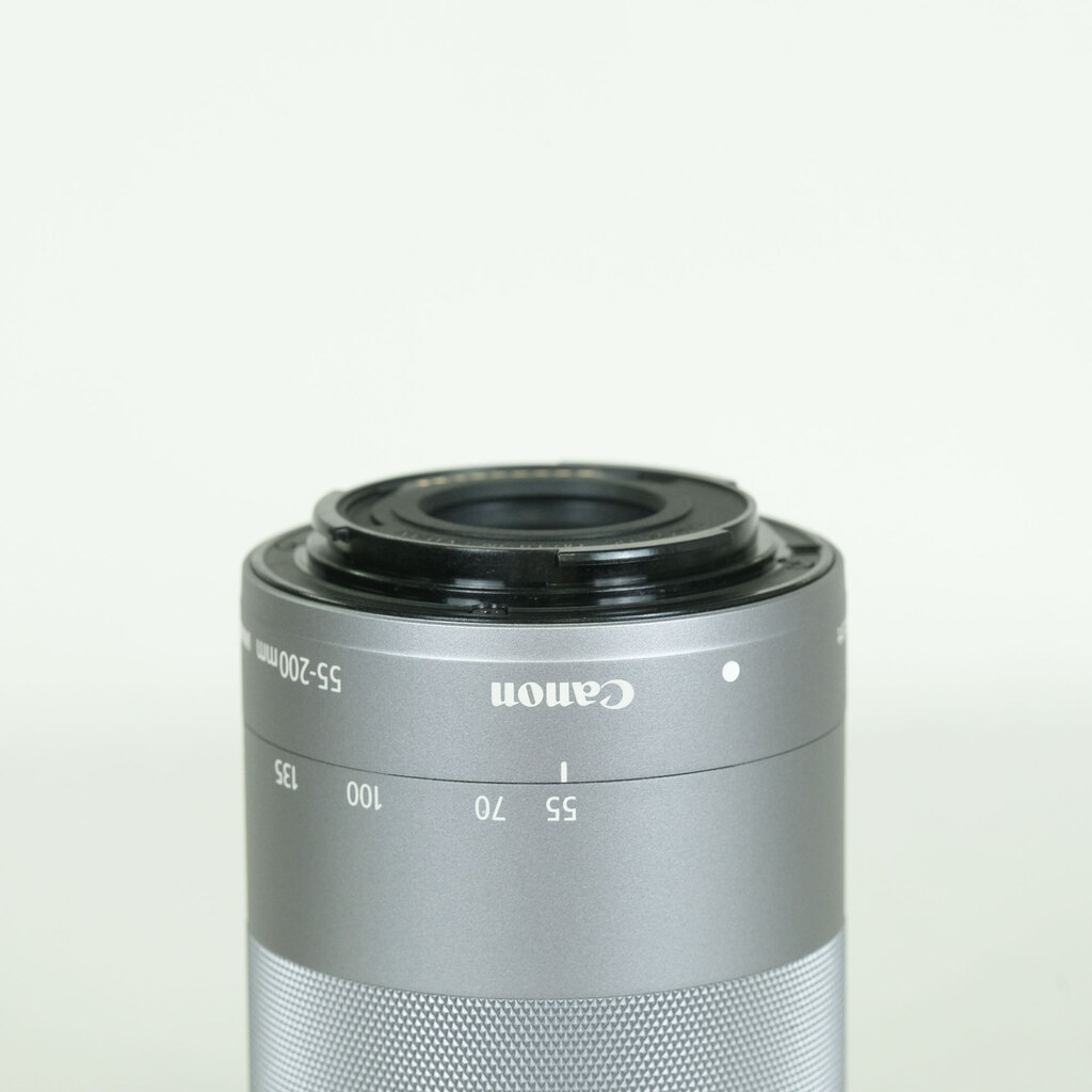 Canon EF-M55-200mm F4.5-6.3 IS STM シルバー