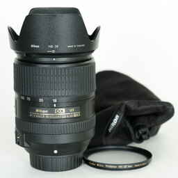 Nikon AF-S DX NIKKOR 18-300mm f/3.5-6.3G ED VR