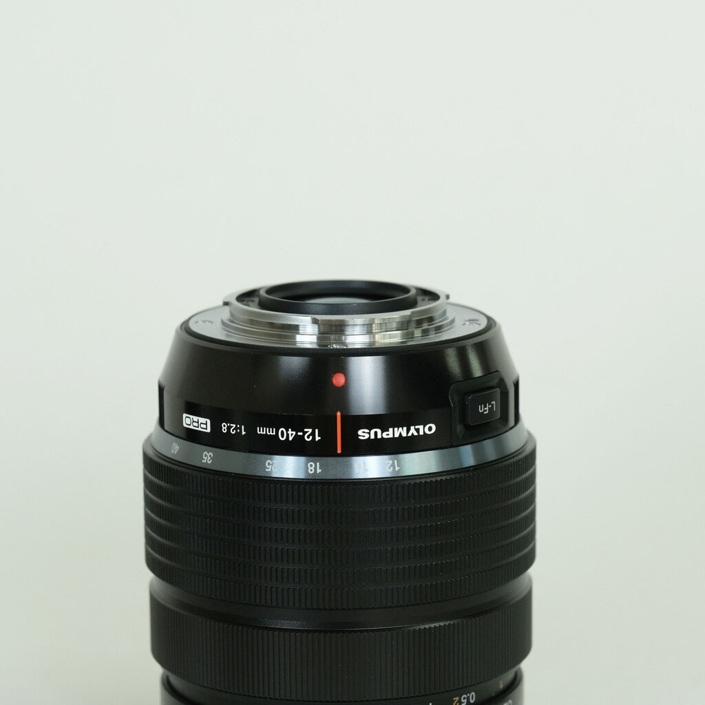OLYMPUS M.ZUIKO DIGITAL ED 12-40mm F2.8 PRO