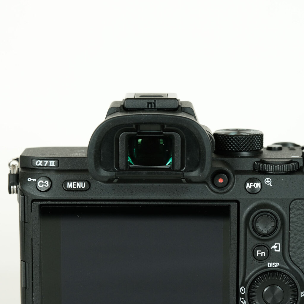 SONY α7 III（ILCE-7M3）