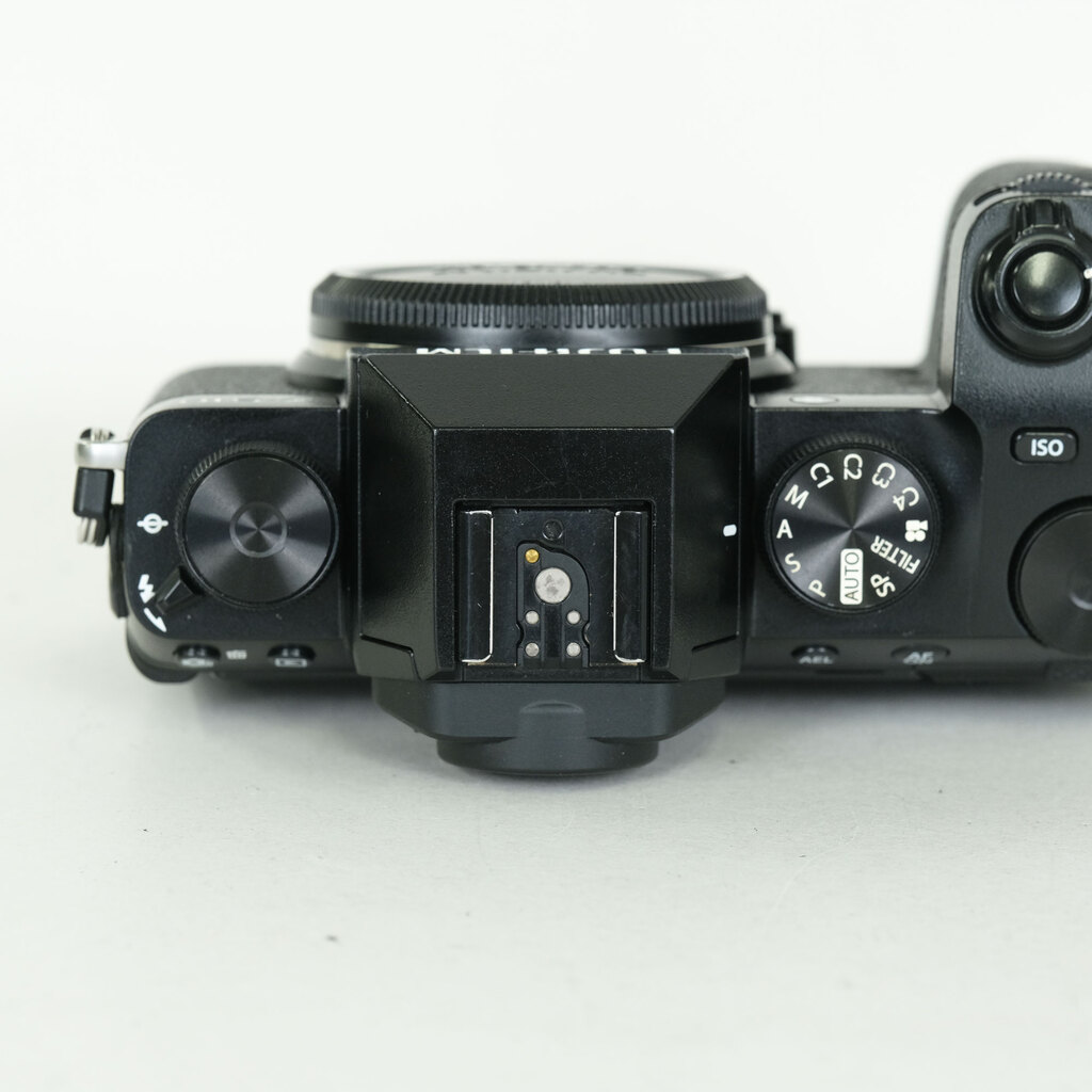 FUJIFILM X-S10 FUJIFILM X-S10