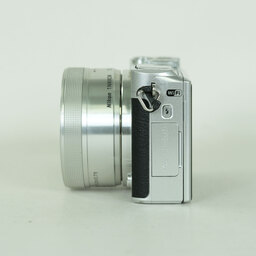 Nikon Nikon1 J5 標準パワーズームレンズキット シルバー