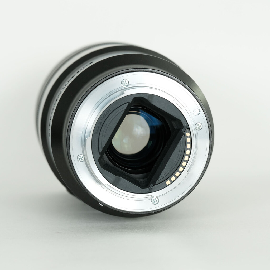 SONY FE 90mm F2.8 Macro G OSS SEL90M28G