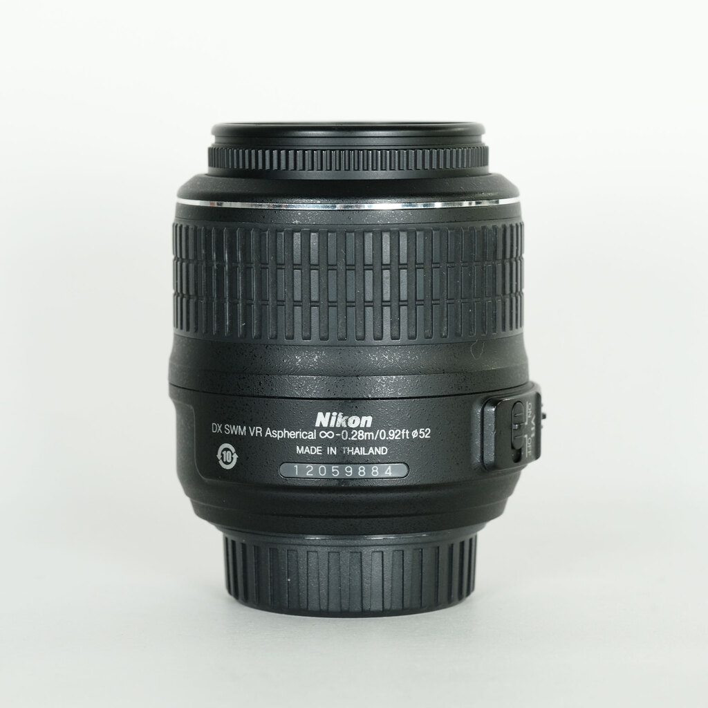 Nikon AF-S DX NIKKOR 18-55mm F3.5-5.6 G VR