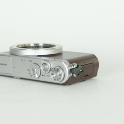 Panasonic LUMIX DMC-GM1S ブラウン