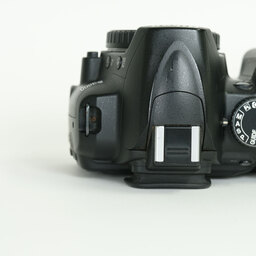 Nikon D3000 ボディ