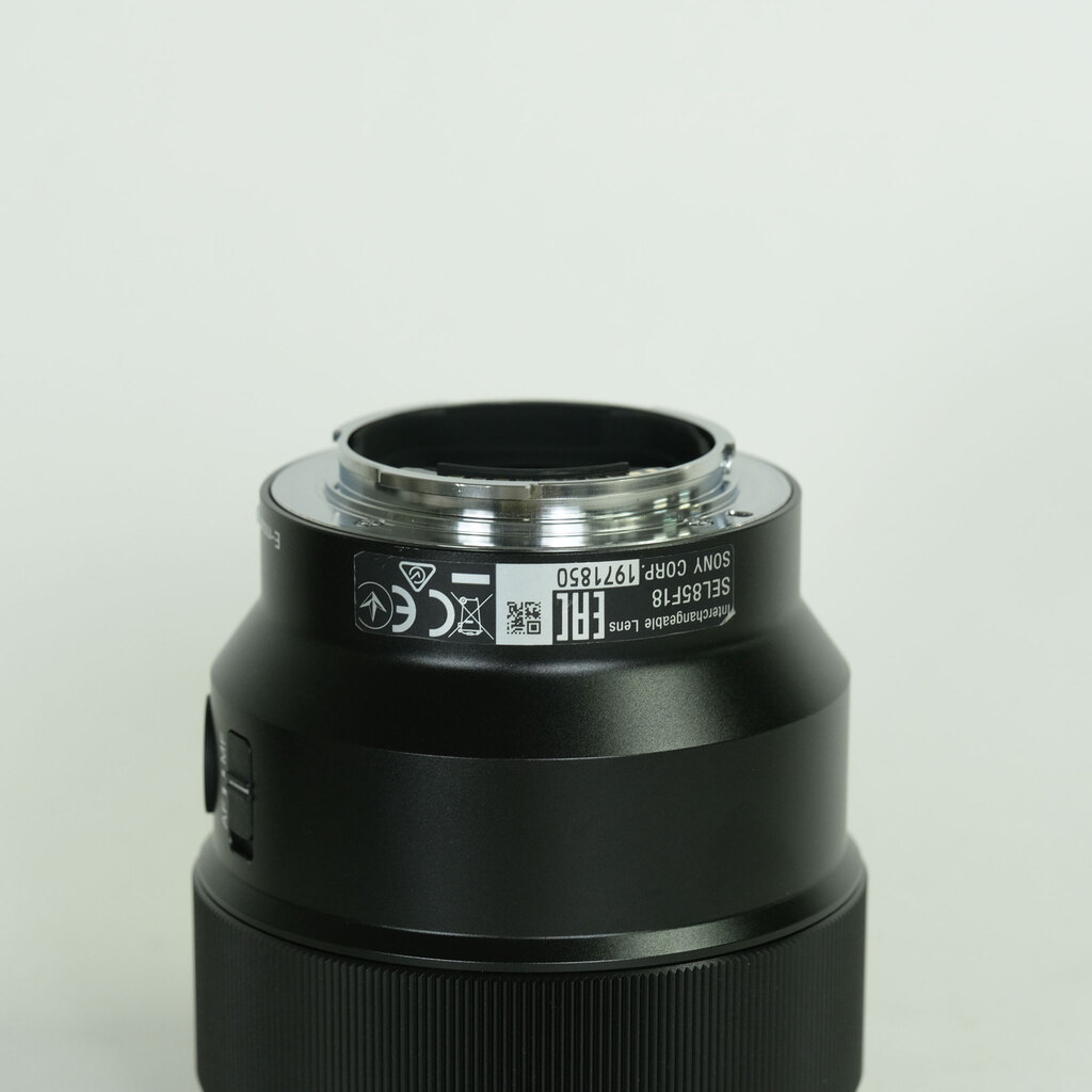 SONY FE 85mm F1.8 SEL85F18