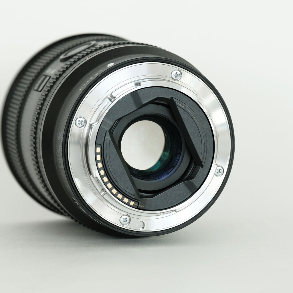 SONY FE 20mm F1.8 G SEL20F18G