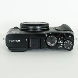 FUJIFILM X-E3