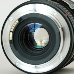 Canon EF16-35mm F4L IS USM