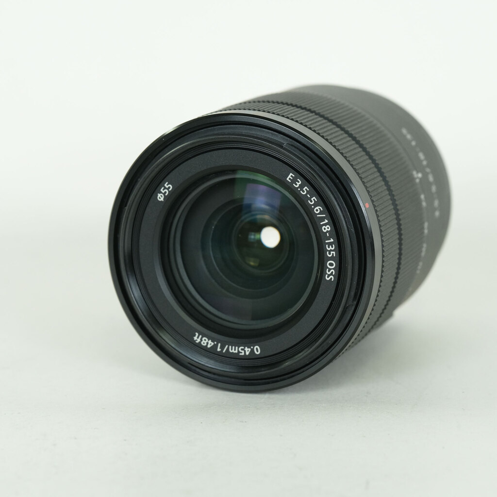SONY E 18-135mm F3.5-5.6 OSS SEL18135 SONY E 18-135mm F3.5-5.6 OSS SEL18135