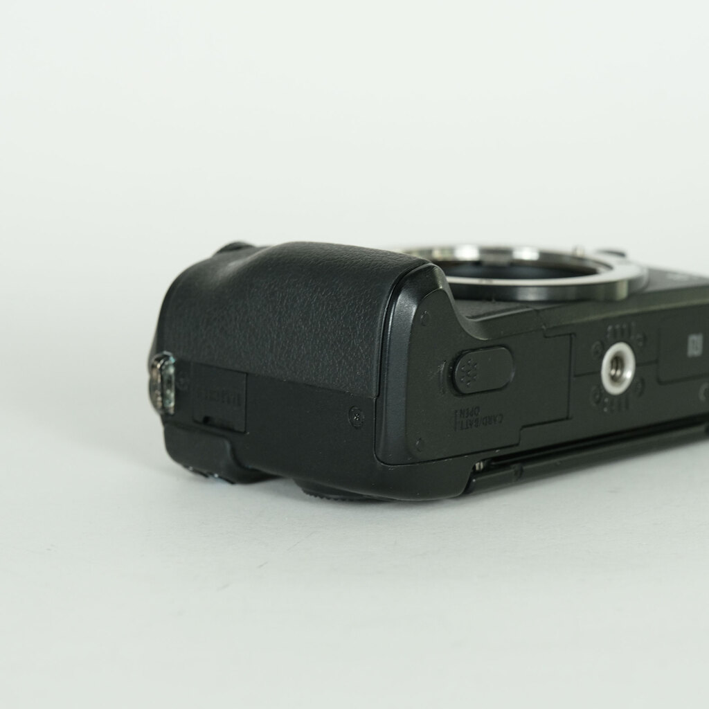 Canon EOS M3 ボディ ブラック