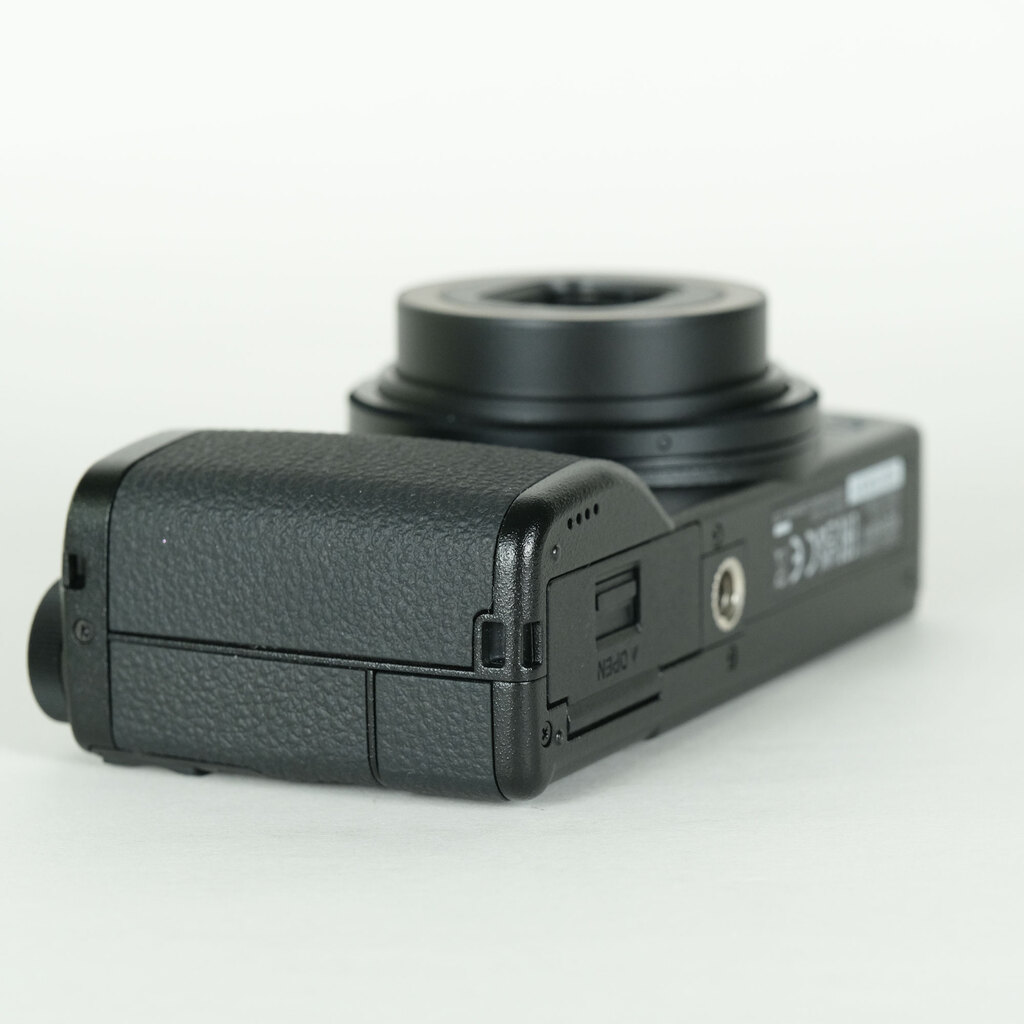 RICOH GR IVの出品 | ONE SCENE（ワンシーン）