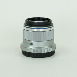 OLYMPUS M.ZUIKO DIGITAL 45mm F1.8