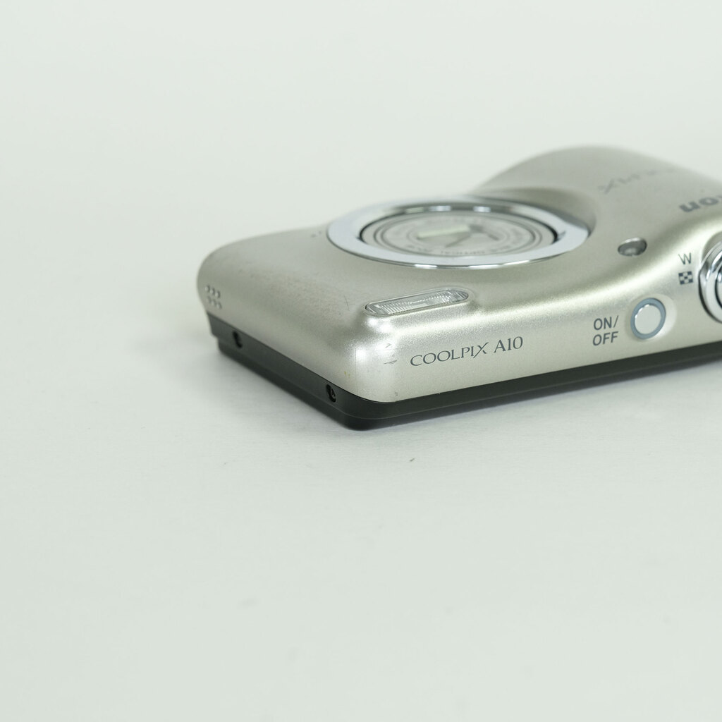 Nikon COOLPIX A10 シルバー