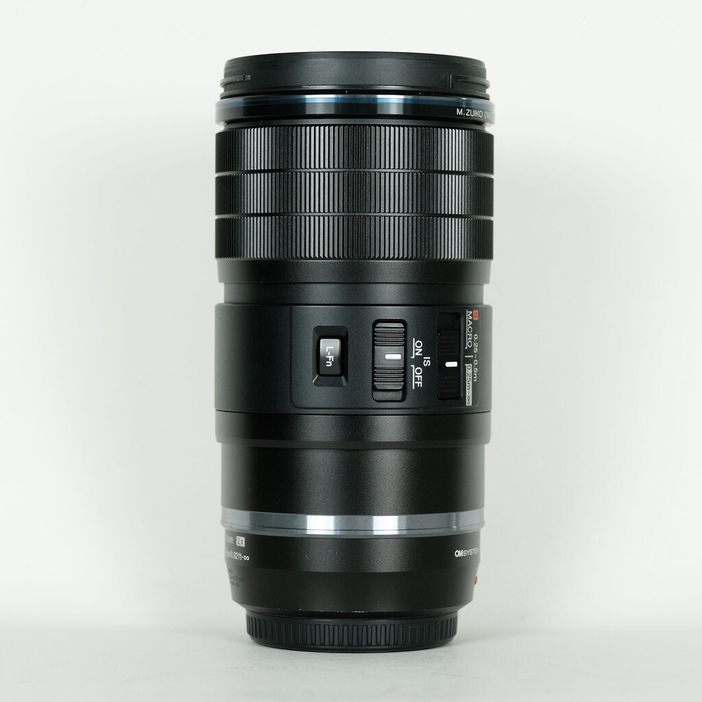 OM SYSTEM M.ZUIKO DIGITAL ED 90mm F3.5 Macro IS PRO