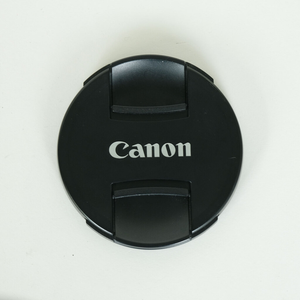 Canon RF24-70mm F2.8 L IS USM Canon RF24-70mm F2.8 L IS USM