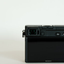 SONY α6400（ILCE-6400）