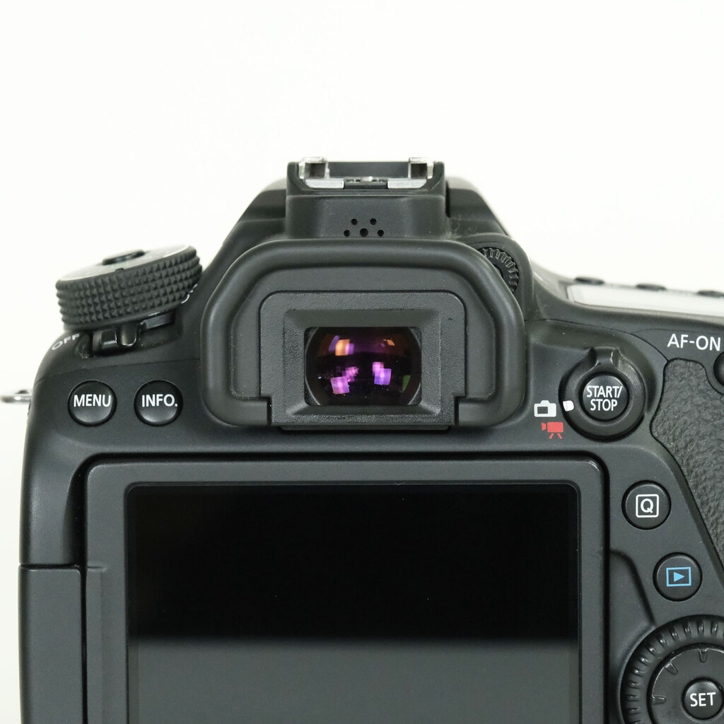 Canon EOS 80D